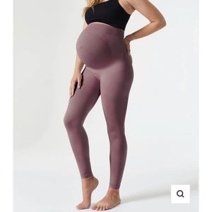 Blanqi pregnancy leggings size Medium. Like new